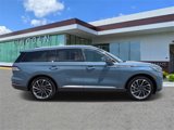 New 2025 Lincoln Aviator Reserve w/ Luxury Package image 2