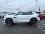 New 2025 Volkswagen Atlas Cross Sport SEL R-Line image 3