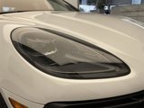 Certified 2025 Porsche Macan GTS image 5