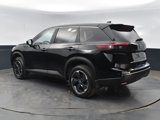 Used 2024 Nissan Rogue SV image 5