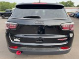 Used 2018 Jeep Compass Trailhawk image 4