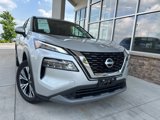 Used 2023 Nissan Rogue SV image 2