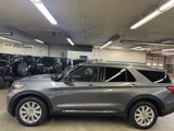 Certified 2022 Ford Explorer Limited w/ Equipment Group 301A image 4