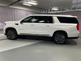 New 2025 GMC Yukon XL Denali Ultimate w/ LPO, Floor Liner Package image 4