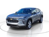 Used 2024 Chevrolet Trax LS image 2
