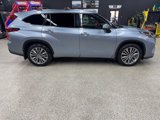 Used 2021 Toyota Highlander Platinum image 6