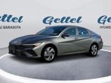 New 2025 Hyundai Elantra SEL image 2