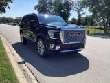 Used 2022 GMC Yukon Denali w/ Denali Premium Package image 3
