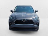 Certified 2022 Toyota Highlander XLE image 2
