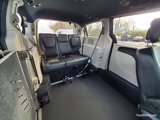 Used 2019 Dodge Grand Caravan SXT image 2
