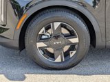 New 2026 Kia Sportage LX image 3