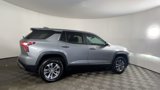 New 2026 Chevrolet Equinox LT w/ Convenience Package II image 3