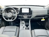 New 2025 Nissan Pathfinder SL w/ SL Premium Package image 2