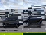 New 2025 Lincoln Navigator Reserve image 3