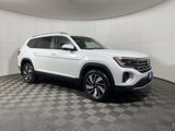 New 2025 Volkswagen Atlas SEL image 2