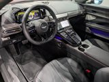 Used 2025 Aston Martin V8 Vantage Coupe image 3