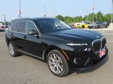 Used 2025 BMW X7 xDrive40i w/ Premium Package image 3