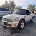 Used 2011 MINI Cooper Hardtop image 2