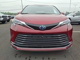 New 2025 Toyota Sienna Platinum image 2
