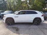 New 2025 Volkswagen Atlas Cross Sport SEL R-Line image 2
