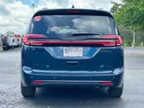 New 2025 Chrysler Pacifica Select image 4