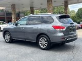 Used 2016 Nissan Pathfinder SV image 3