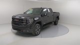 Used 2022 GMC Sierra 1500 AT4 image 2