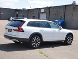 New 2026 Volvo V90 B6 Cross Country Ultra image 3