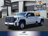 Used 2025 GMC Sierra 3500 Denali Ultimate image 4