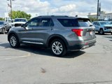 Used 2023 Ford Explorer Limited image 6