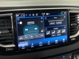 Used 2023 Chrysler Pacifica Touring-L image 3
