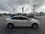 Used 2019 Ford Fusion SE image 4