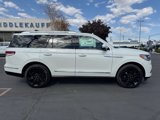 Used 2024 Lincoln Navigator Reserve image 3