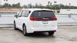 New 2025 Chrysler Pacifica Select w/ Uconnect Theater Family Group image 6
