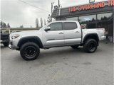 Used 2018 Toyota Tacoma TRD Off-Road w/ Technology Package image 3