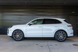Certified 2024 Porsche Cayenne image 2