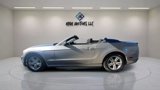 Used 2014 Ford Mustang Convertible image 3