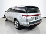 Used 2024 Lincoln Navigator L Reserve image 5