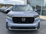 New 2025 Honda Pilot Touring image 3