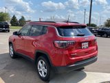 Used 2023 Jeep Compass Latitude image 3
