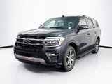 Used 2024 Ford Expedition Limited image 3