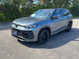 New 2025 Volkswagen Tiguan SE R-Line image 3