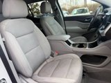 Used 2023 GMC Acadia SLE w/ Driver Convenience Package image 6
