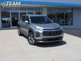 New 2026 Chevrolet Equinox LT image 2