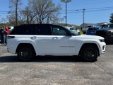New 2025 Jeep Grand Cherokee Summit image 2