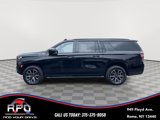 Used 2022 Chevrolet Suburban Z71 image 2