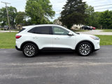 Used 2020 Ford Escape Titanium image 4