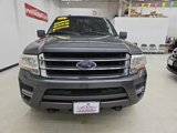 Used 2016 Ford Expedition XLT image 2