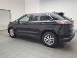 Used 2023 Ford Edge SEL image 3
