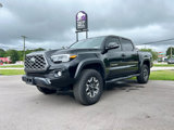 Used 2023 Toyota Tacoma TRD Off-Road image 2